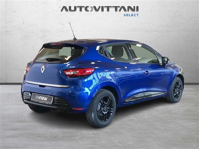 RENAULT Clio 0.9 tce Moschino Life 90cv