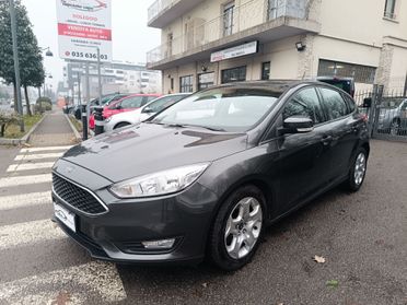 Ford Focus 1.0 DISTRIBUZIONE NUOVA, NAVIGATORE