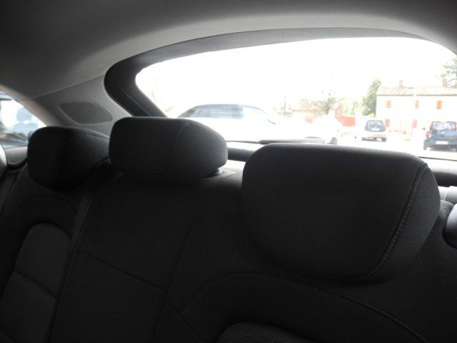 AUDI Q3 2.0 TDI 120cv 6M - NAVI -Ok NEOPATEN.- DA VETRINA