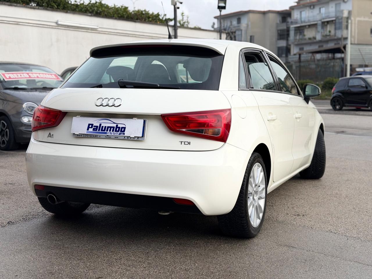 Audi A1 SPB 1.6 TDI Ambition CAMBIO AUTOMATICO IDEALE X NEOPATENTATI