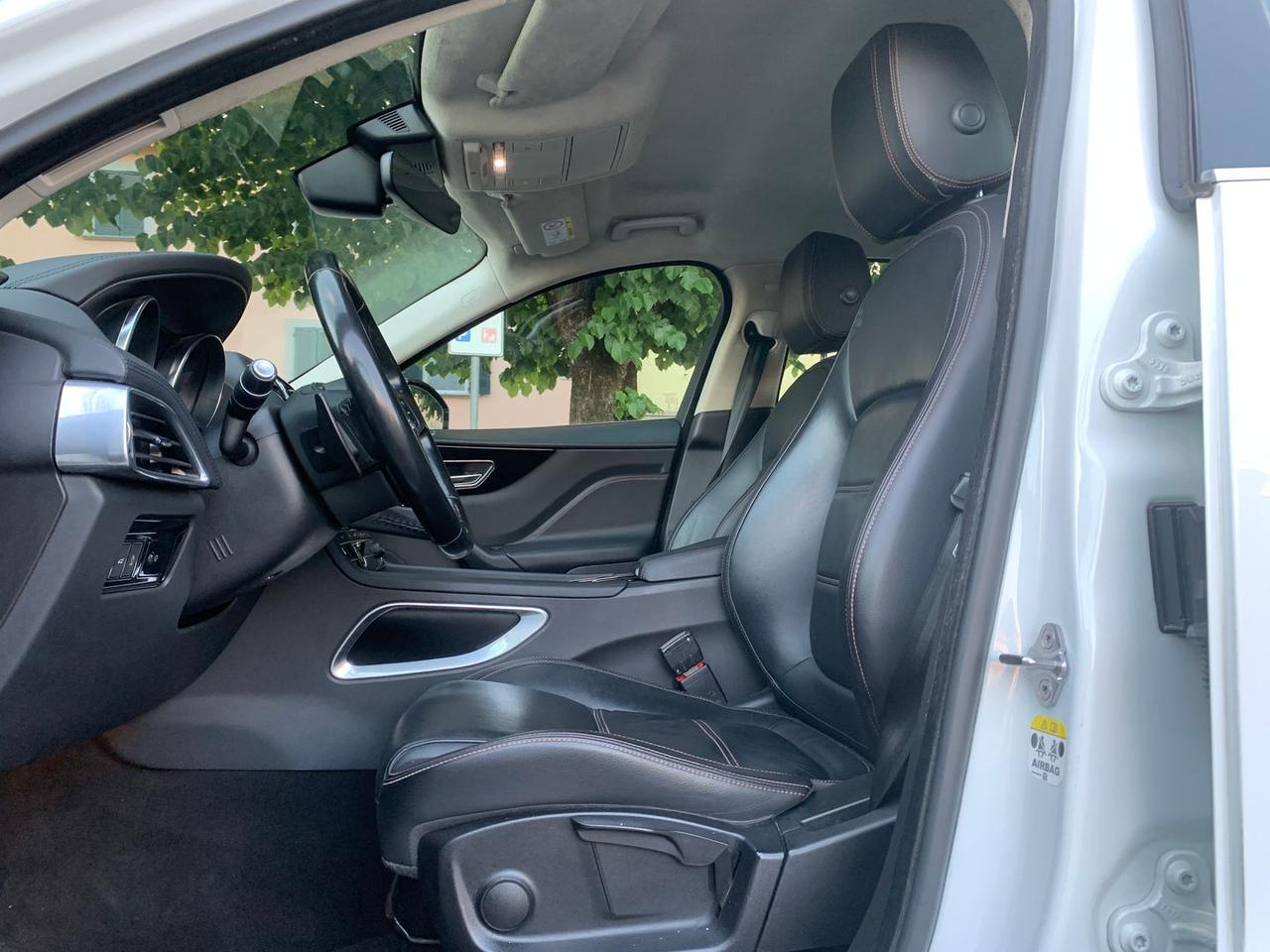 Jaguar F-Pace 2.0 20d Turbo #6306