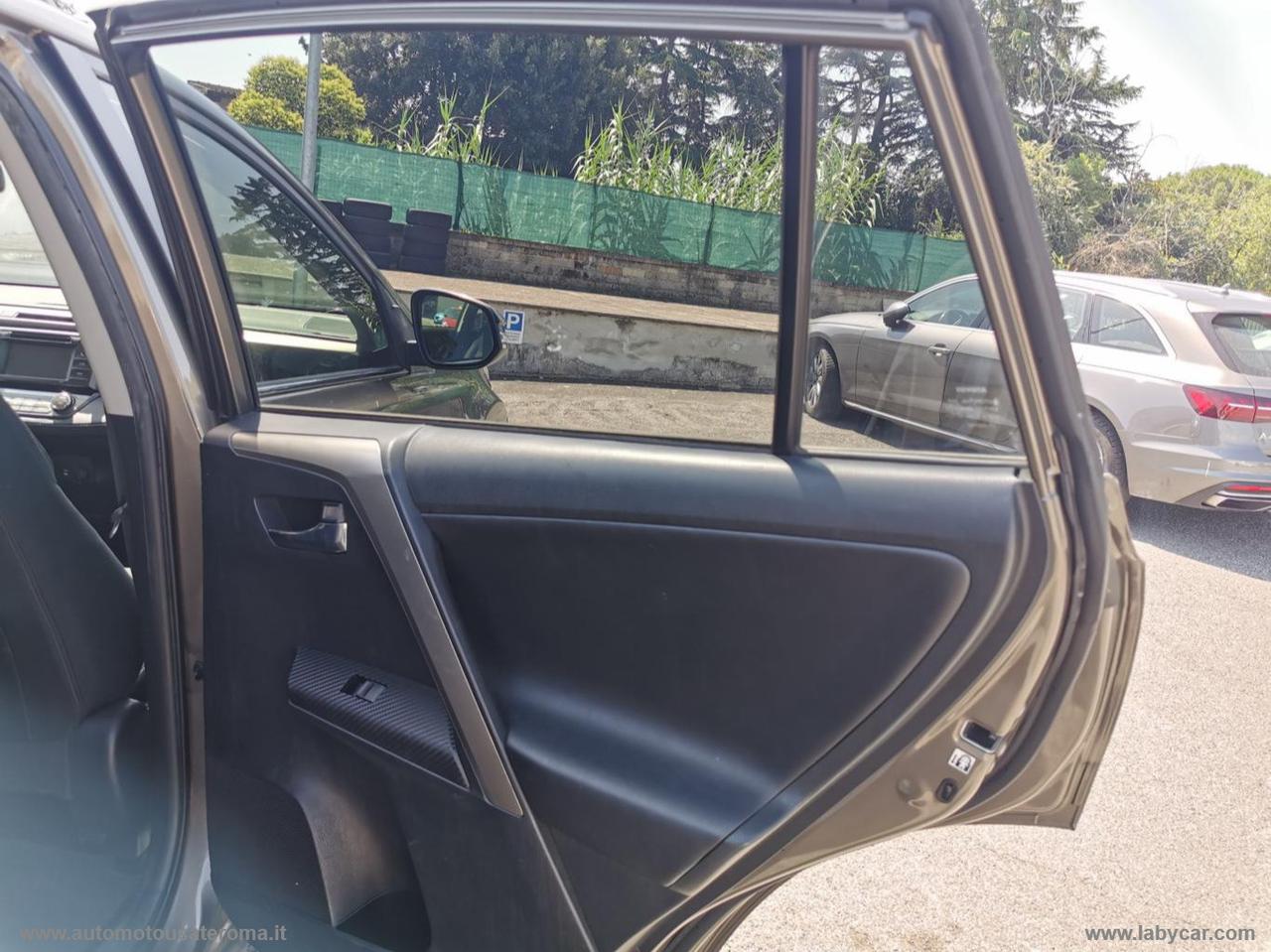 TOYOTA RAV4 2.0 D-4D 2WD STYLE OFFERTA PROMO WEB
