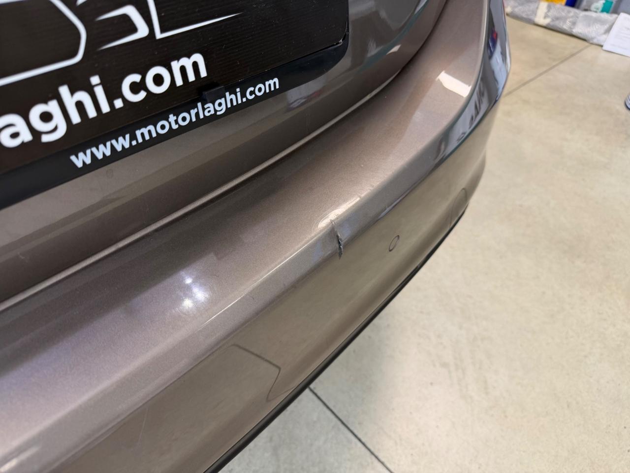 Alfa Romeo Giulia 2.2 Turbodiesel 180 CV Business Sport