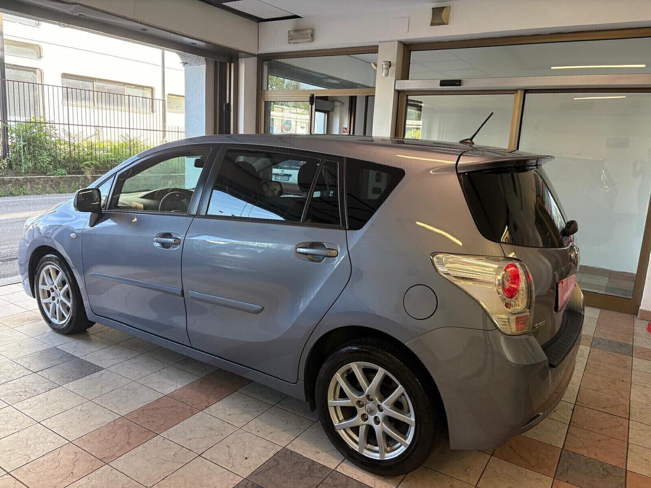Toyota Verso 2.0 D Sol 7 posti