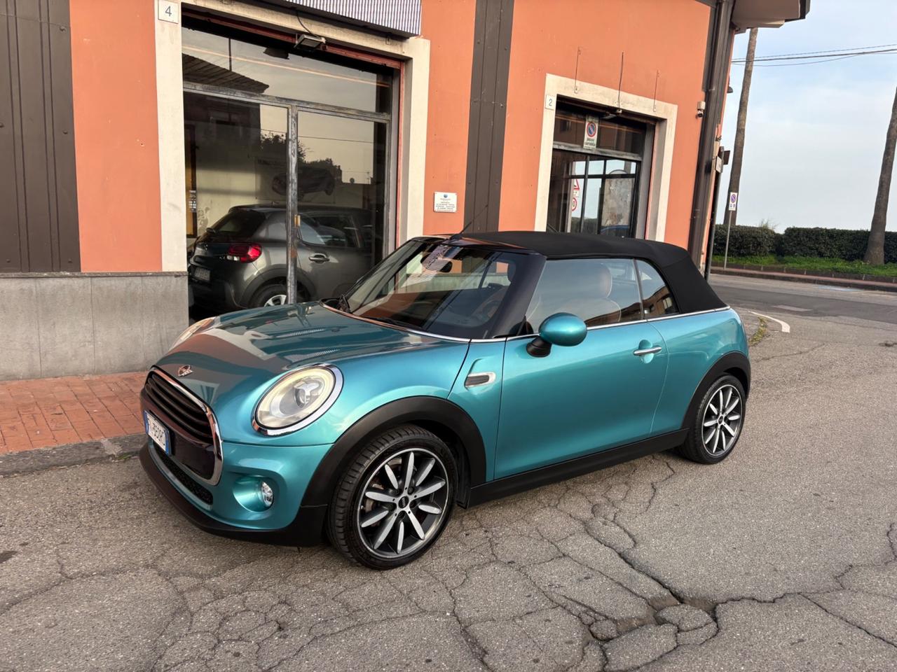 Mini 1.5 Cooper D Hype Cabrio 116cv 12/2017