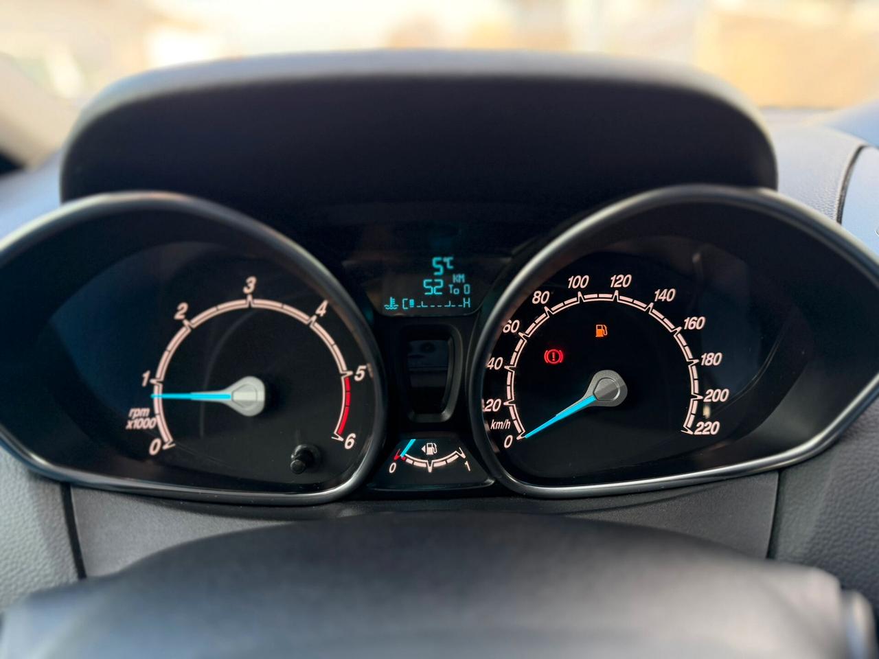 Ford B-Max 1.5 TDCi 75 CV Business Titanium