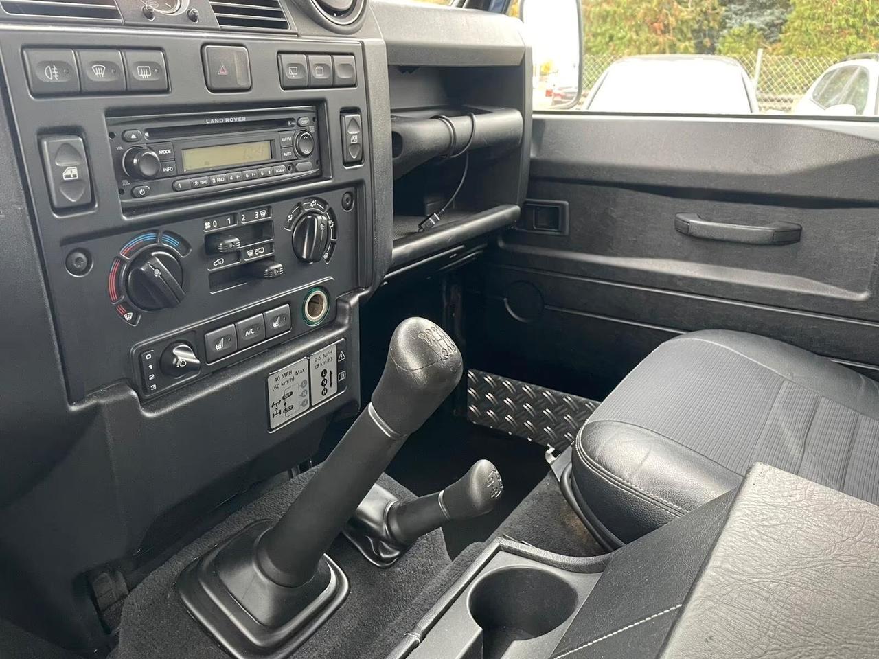 Land Rover Defender 110 TD4*7 posti*climatizzatore*sedili riscaldati