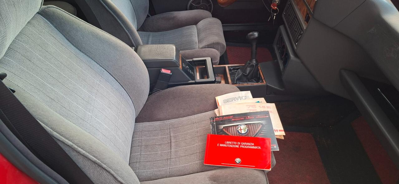 Alfa Romeo 75 1.8 IE