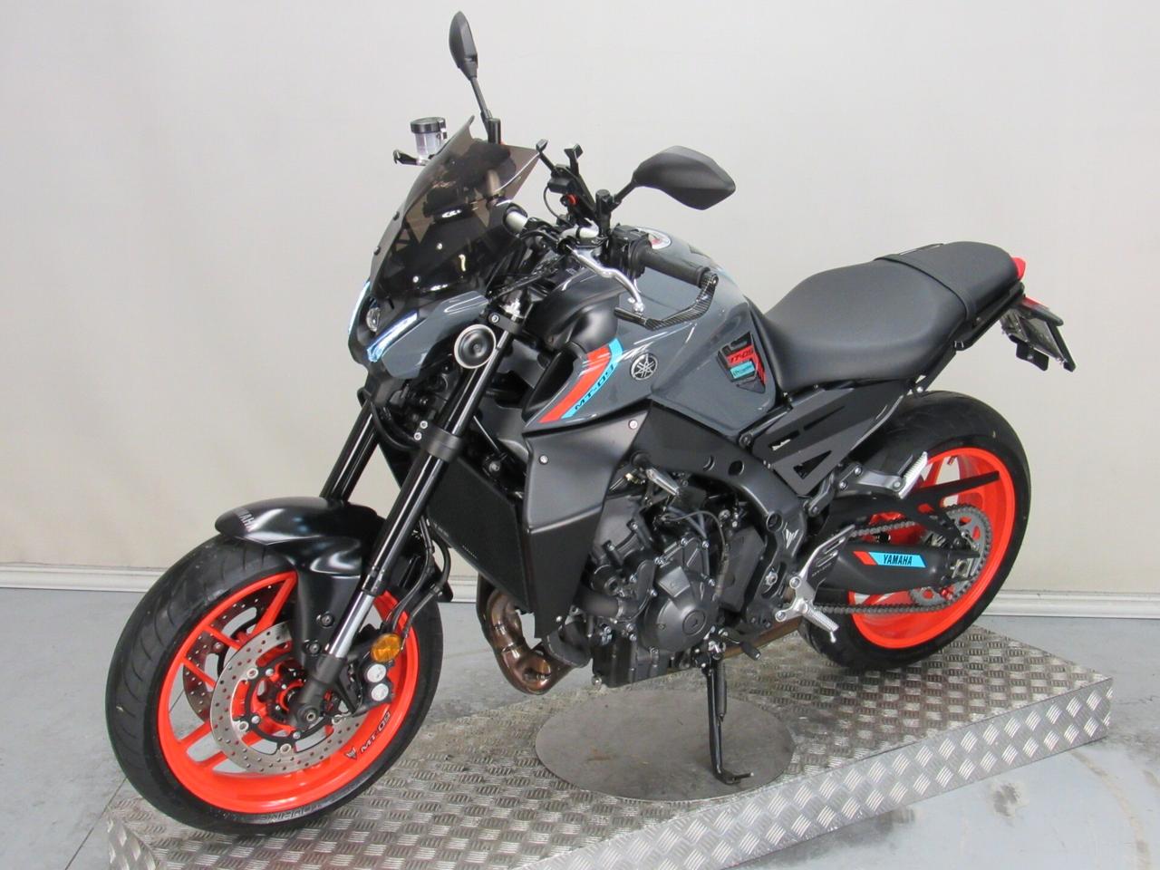 Yamaha MT-09 ABS STORM FLUO