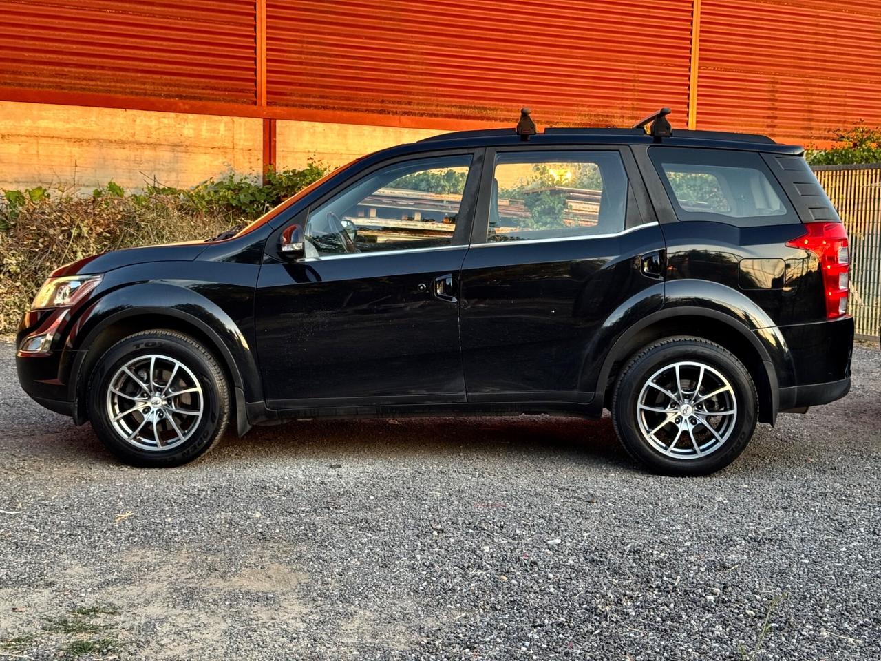 Mahindra XUV500 2.2 16V AWD W10 4X4 7 posti 2019