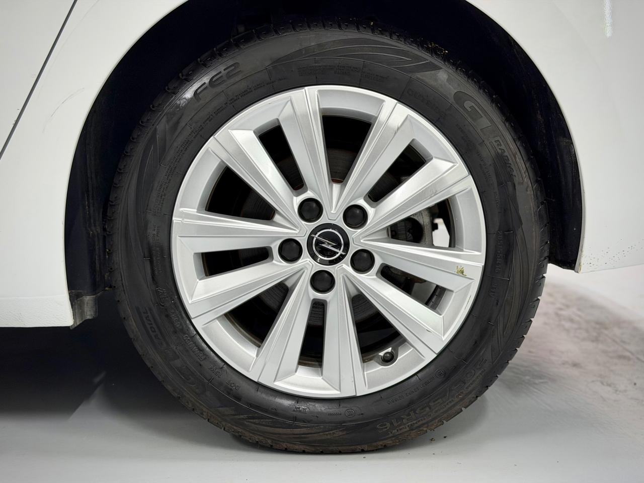 Opel Astra 1.5 Turbo Diesel 130 CV Edition