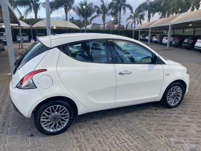 LANCIA Ypsilon 1.3 MJT 16V 95 CV 5 porte S&S Silver