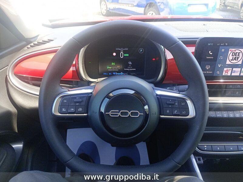 FIAT 600e R2E 600 - Red