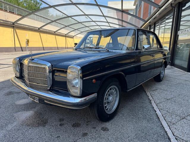 Mercedes 200/8 Prima Serie '68 BENZ