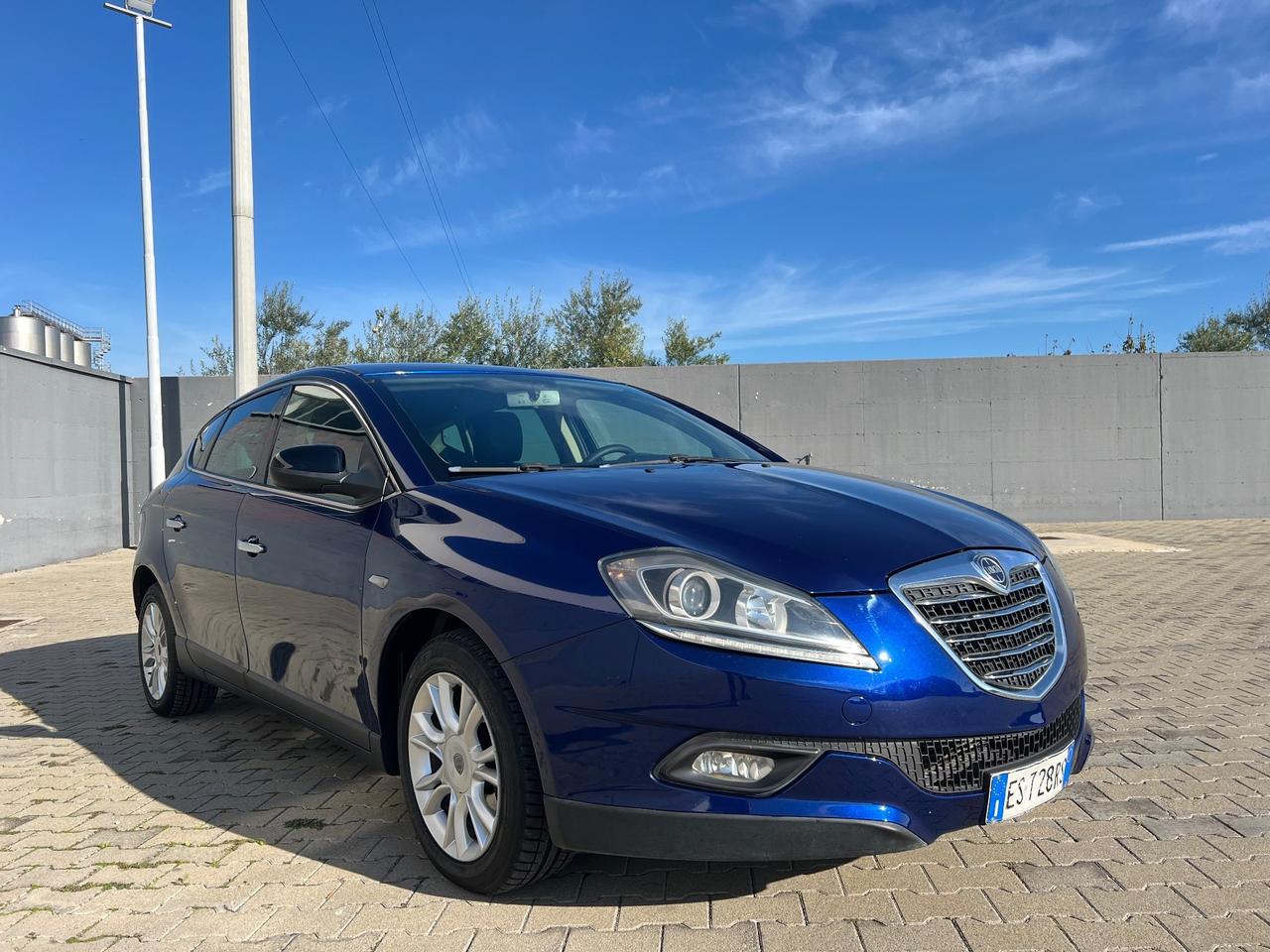 Lancia Delta 1.6 MJT 120cv Platino - 2013