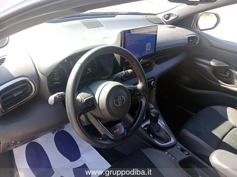 Toyota Yaris IV 2020 1.5h 130 GR Sport