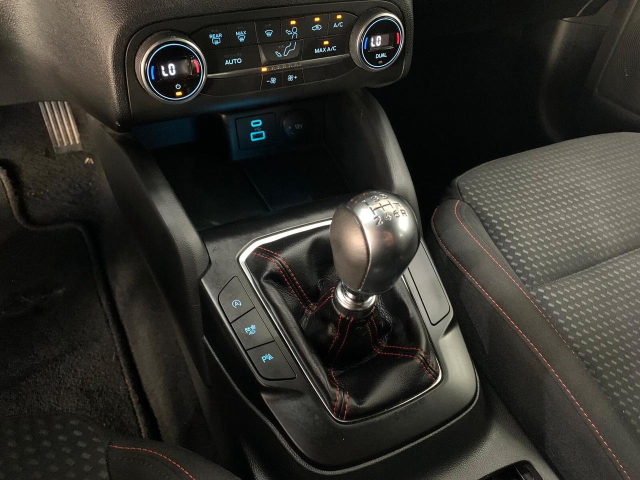 Ford Focus 1.0 EcoBoost Hybrid 125 CV Power. 5p. ST-Line Style