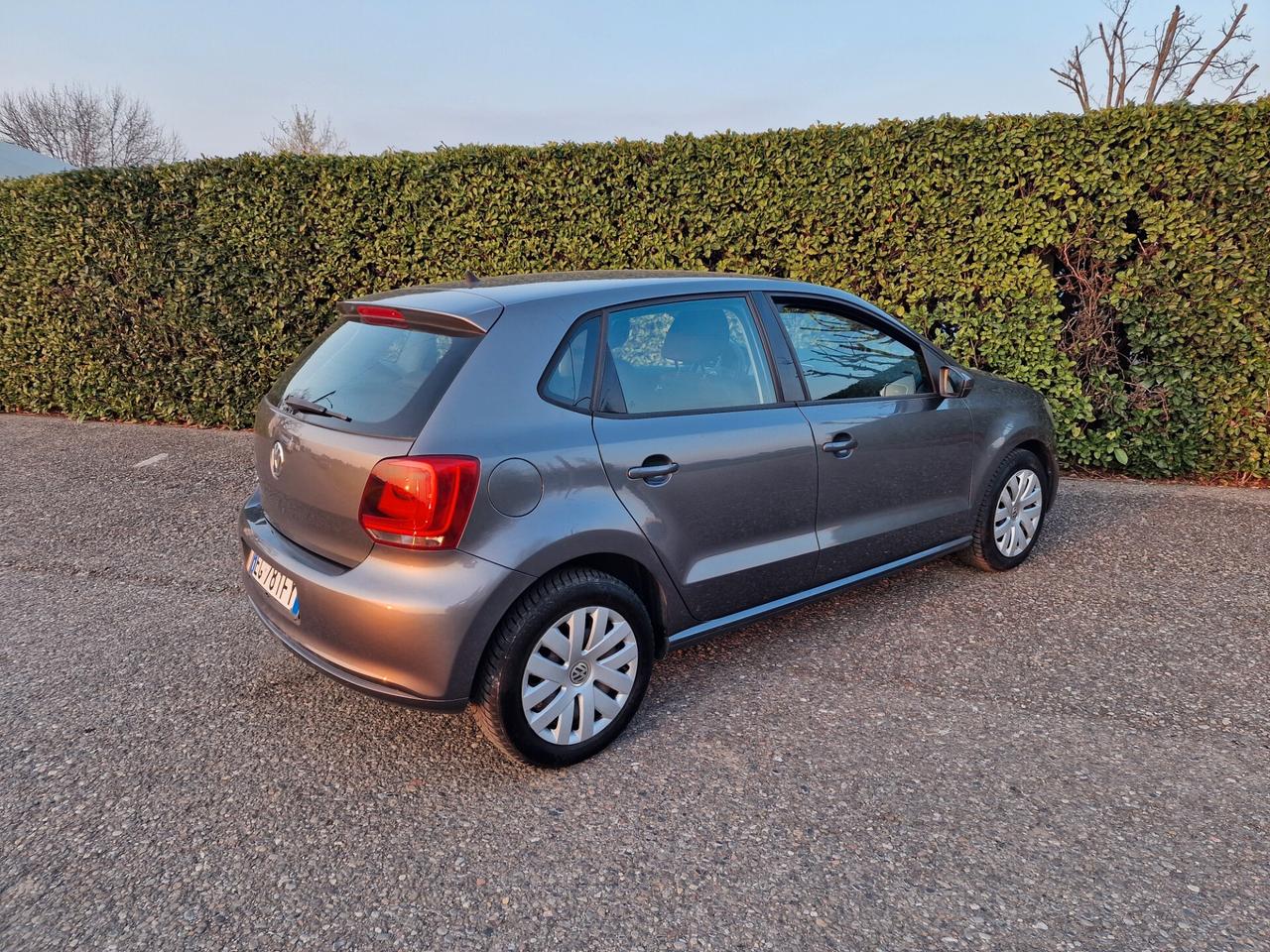 Volkswagen Polo 1.2 70cv 5p 99000km