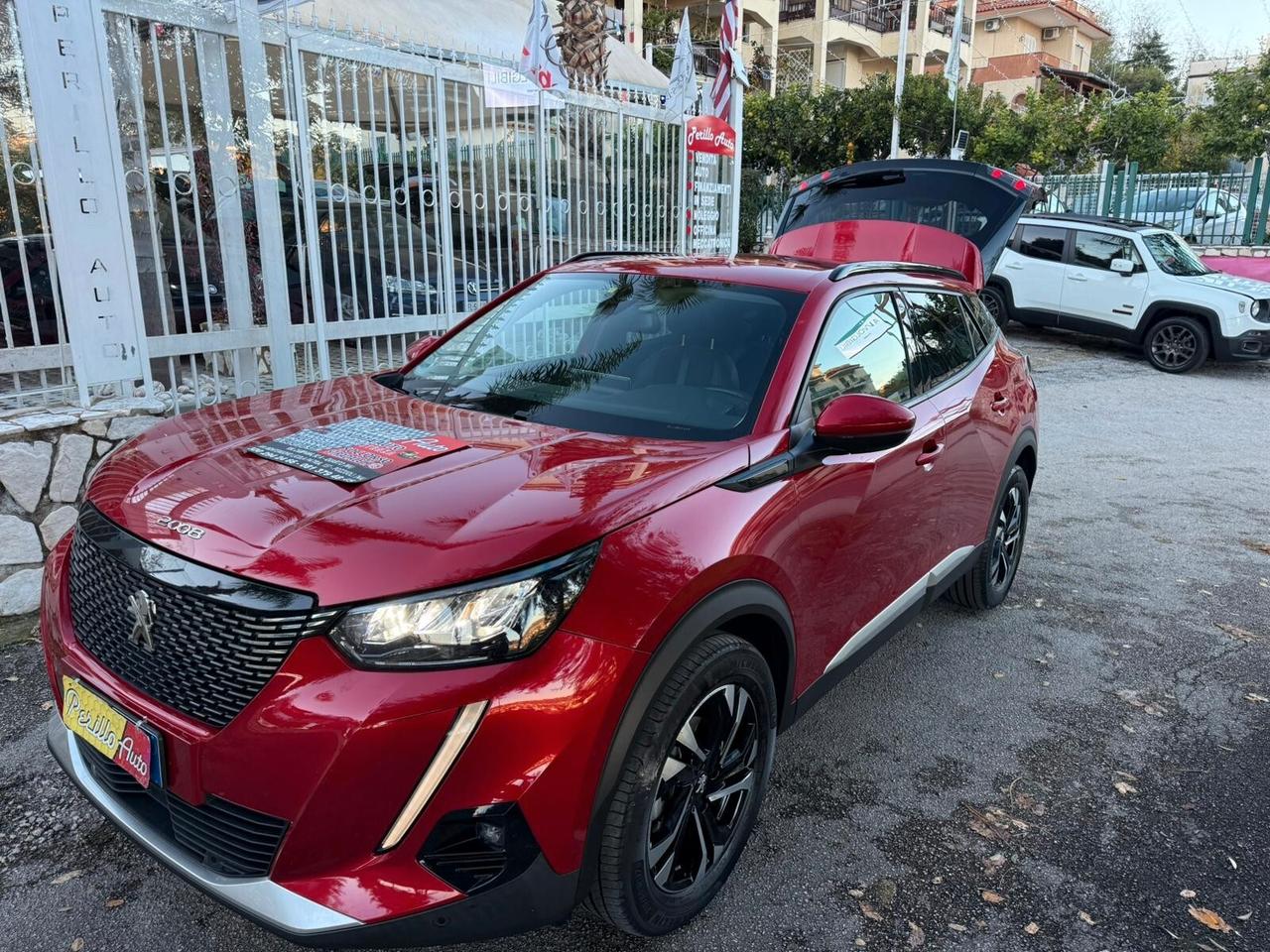 Peugeot 2008 PureTech 130 S&S EAT8 Allure