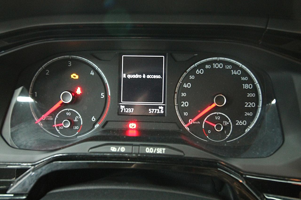 VOLKSWAGEN POLO 1.6 80 CV