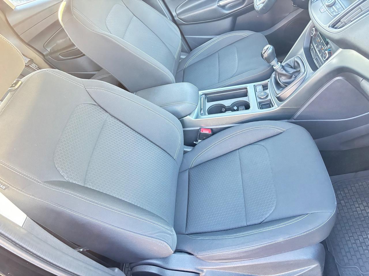 Ford Kuga 1.5 TDCI 120 CV S&S 2WD Titanium