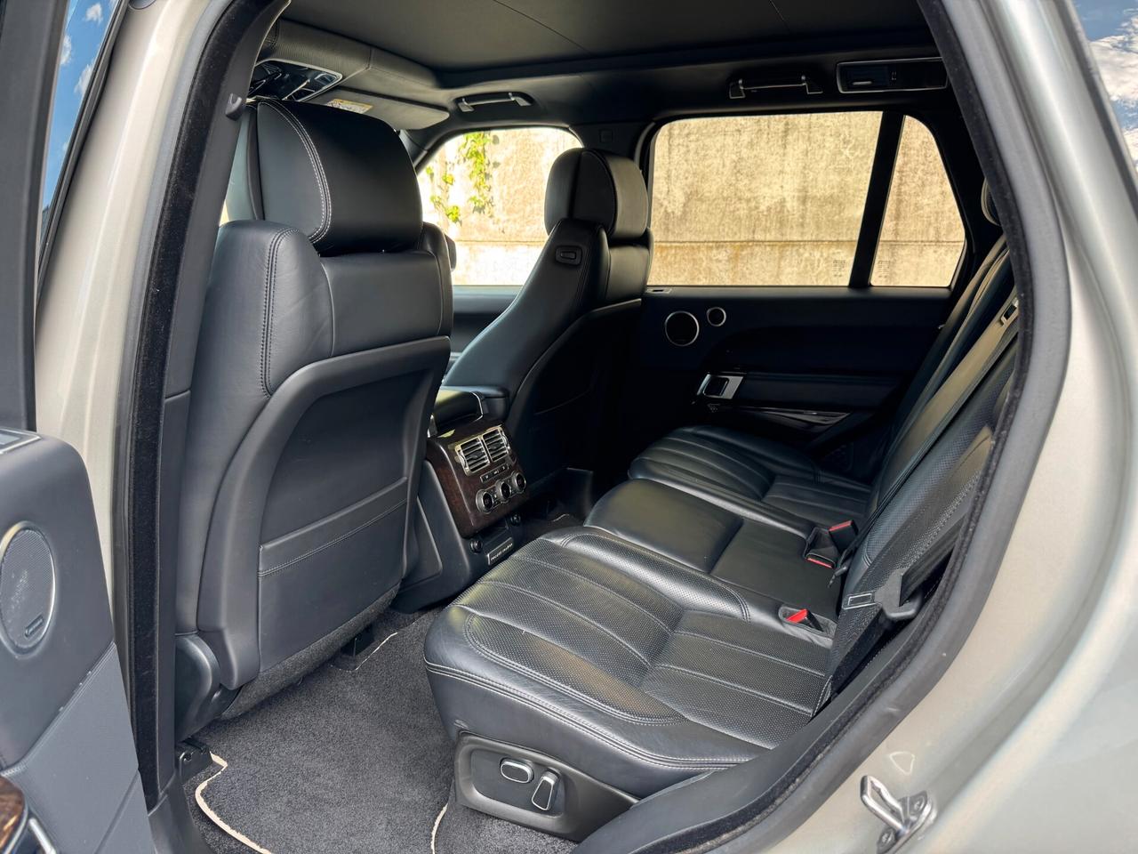 Land Rover Range Rover 3.0 TDV6 Autobiography