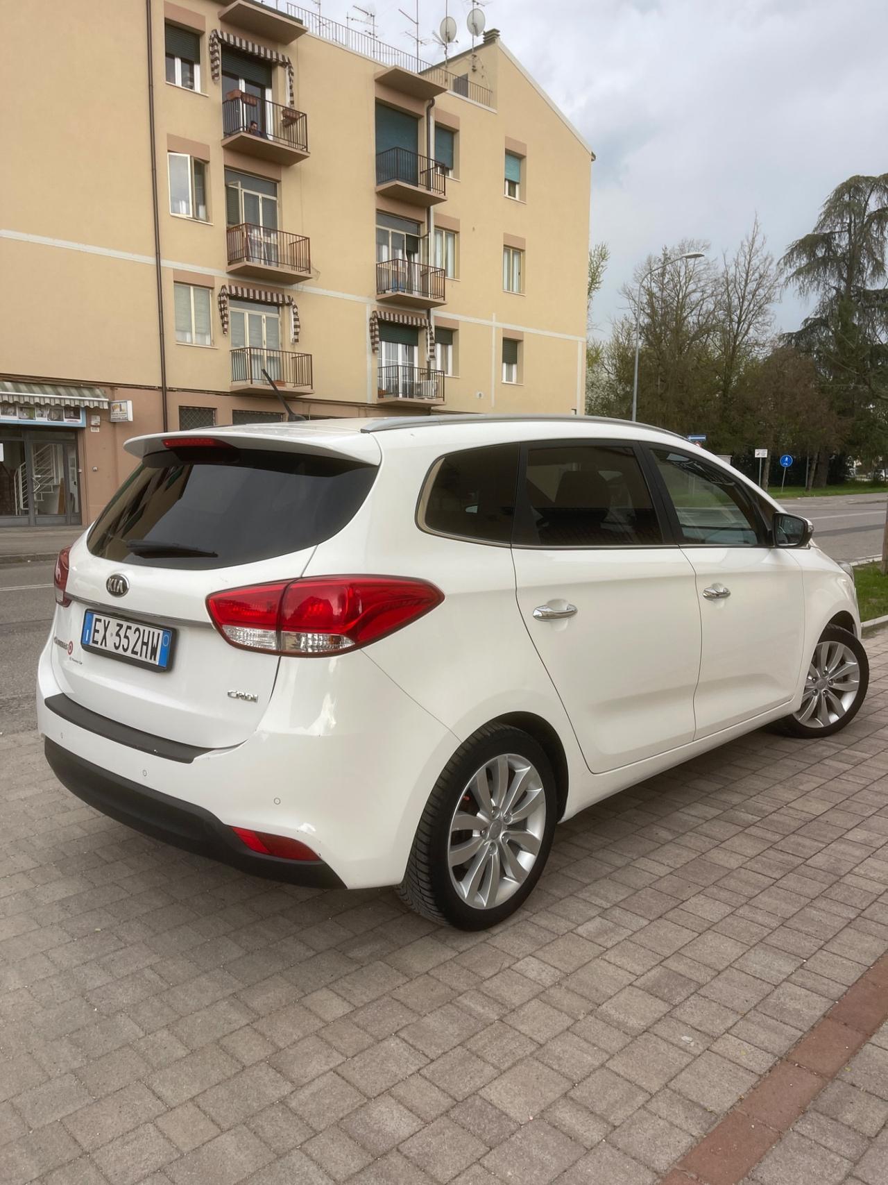 Kia Carens 1.7 CRDi 115 CV Class 7 posti