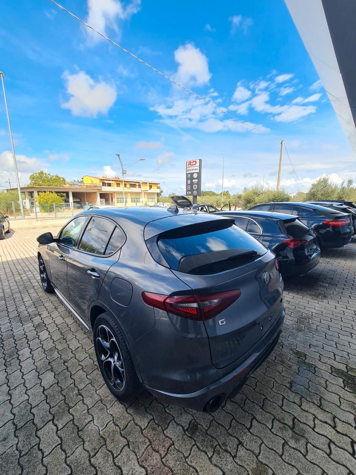 Alfa Romeo Stelvio 2.2 Turbodiesel 210 CV AT8 Q4 Veloce