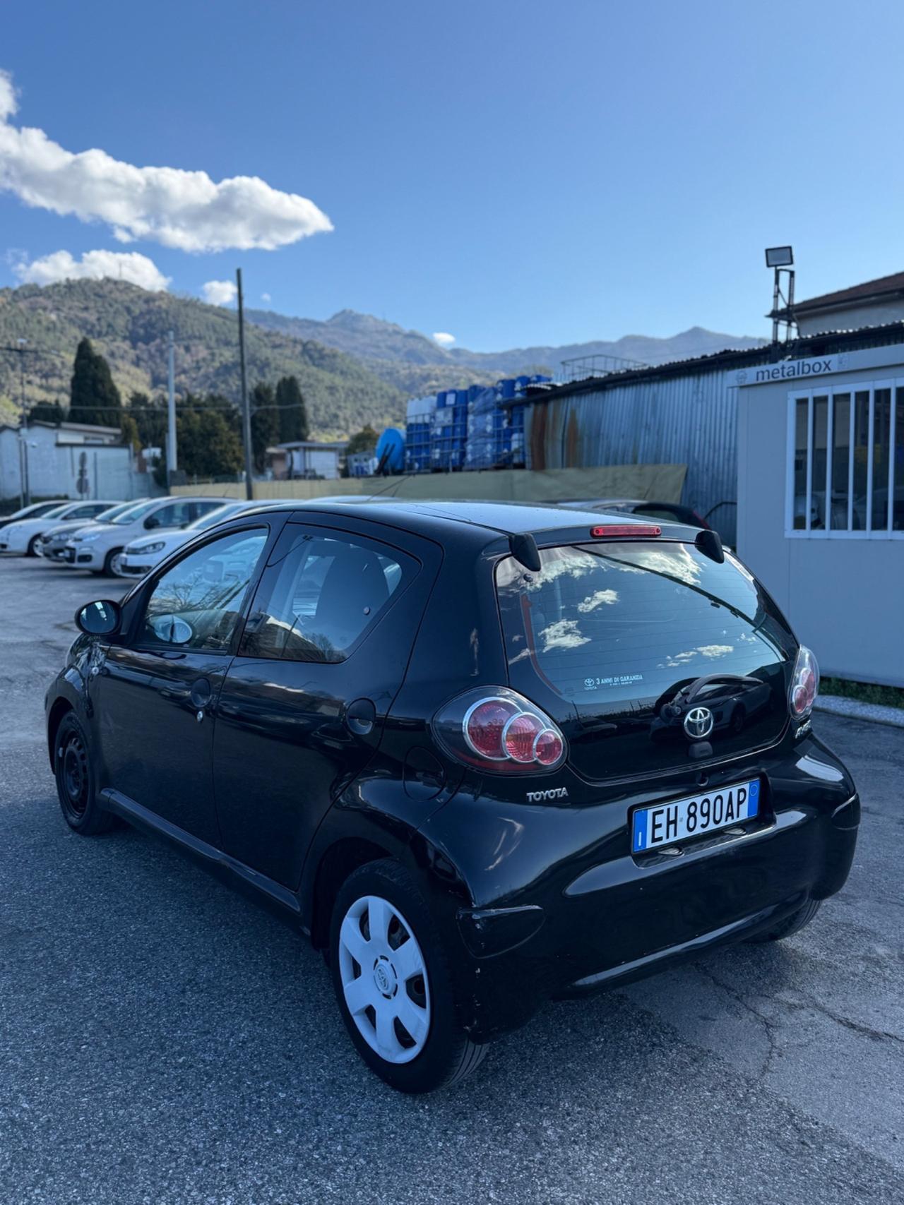 Toyota Aygo 1.0 12V VVT-i 5 porte