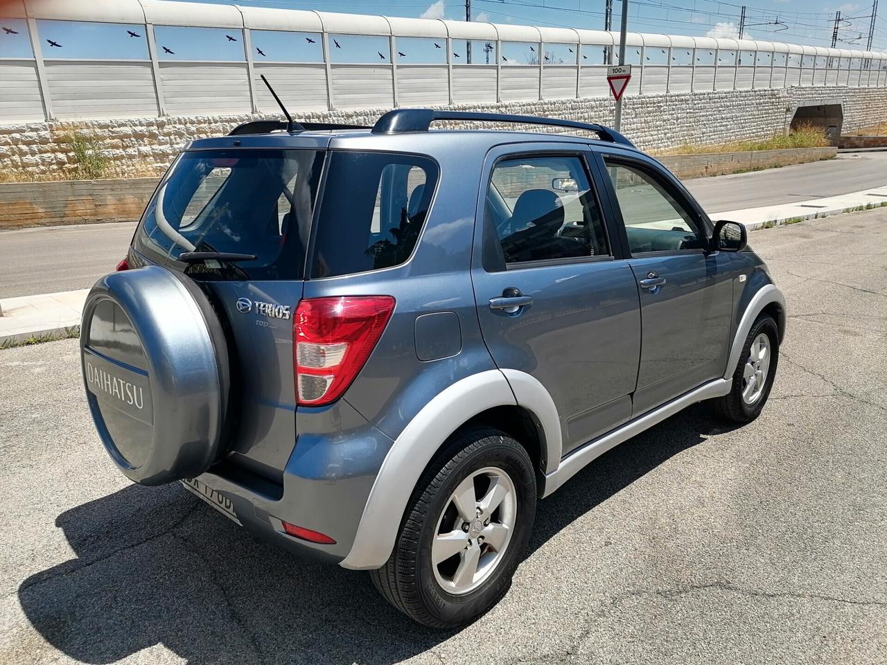 Daihatsu Terios 1.5 BENZINA/GPL 105CV 4x4