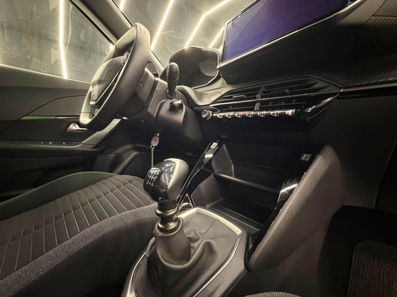 Peugeot 2008 PureTech 100 S&S Allure-KM CERTIFICATI-PERMUTE-GARANZIA INCLUSA