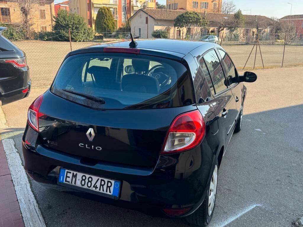 Renault Clio Anno 2012 1.2 16V 5 porte GPL