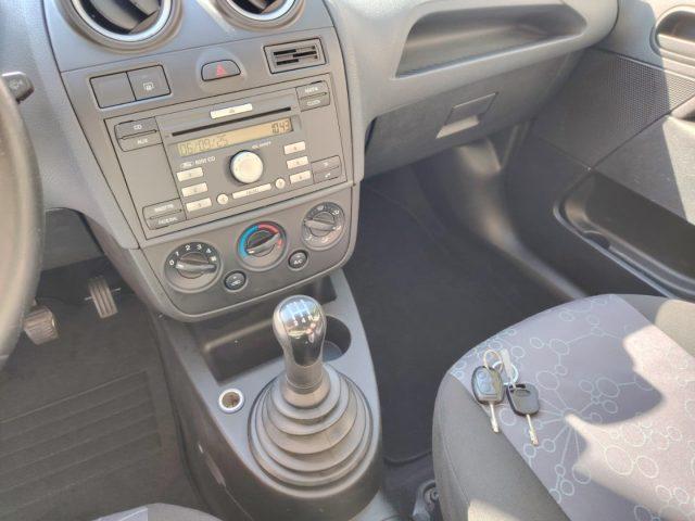 FORD Fiesta 1.2 16V 5p. Titanium NEOPATENTATI