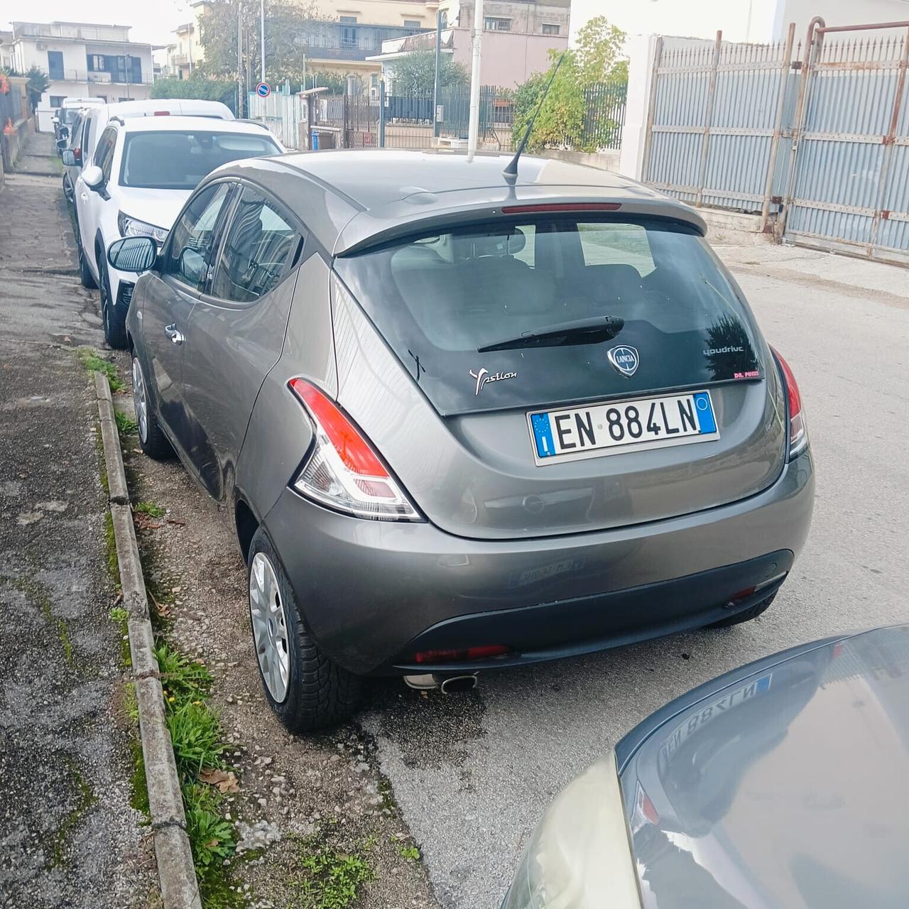 Lancia Ypsilon 1.3 MJT 16V 95 CV 5 porte S&S Gold