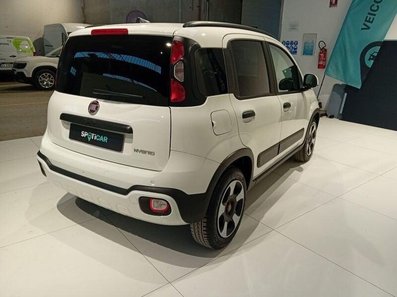 FIAT Panda 1.0 FireFly S&S Hybrid City Cross