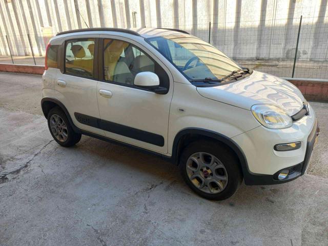 FIAT Panda 0.9 TwinAir Turbo 4x4 NEOPATENTATI