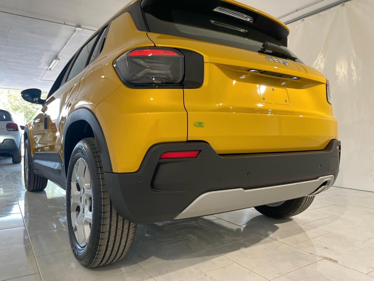 Jeep Avenger 1.2 MHEV 100CV AUTOMATICA IVA DEDUCIBILE