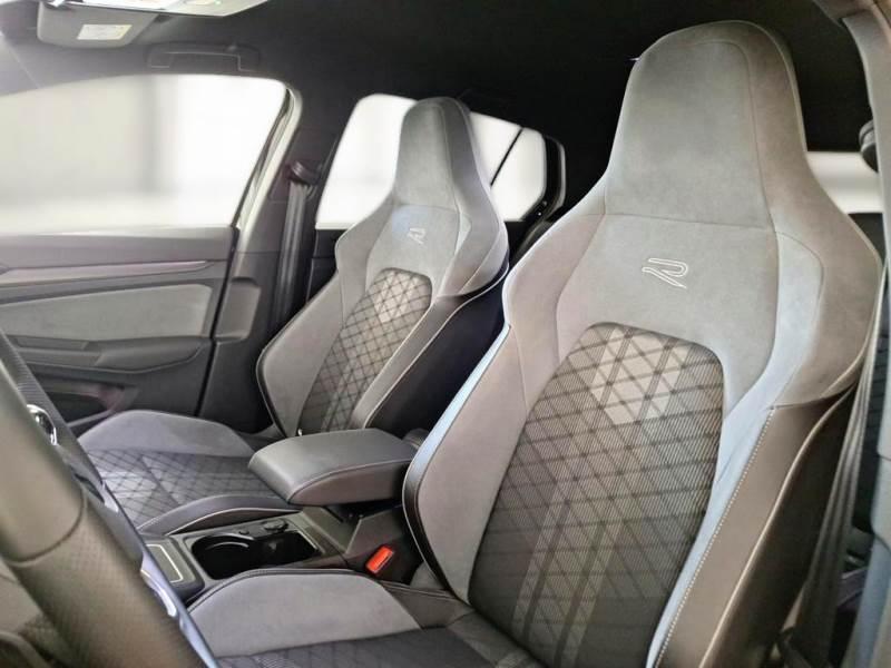 Volkswagen Golf 1.5 eTSI EVO ACT R-Line DSG