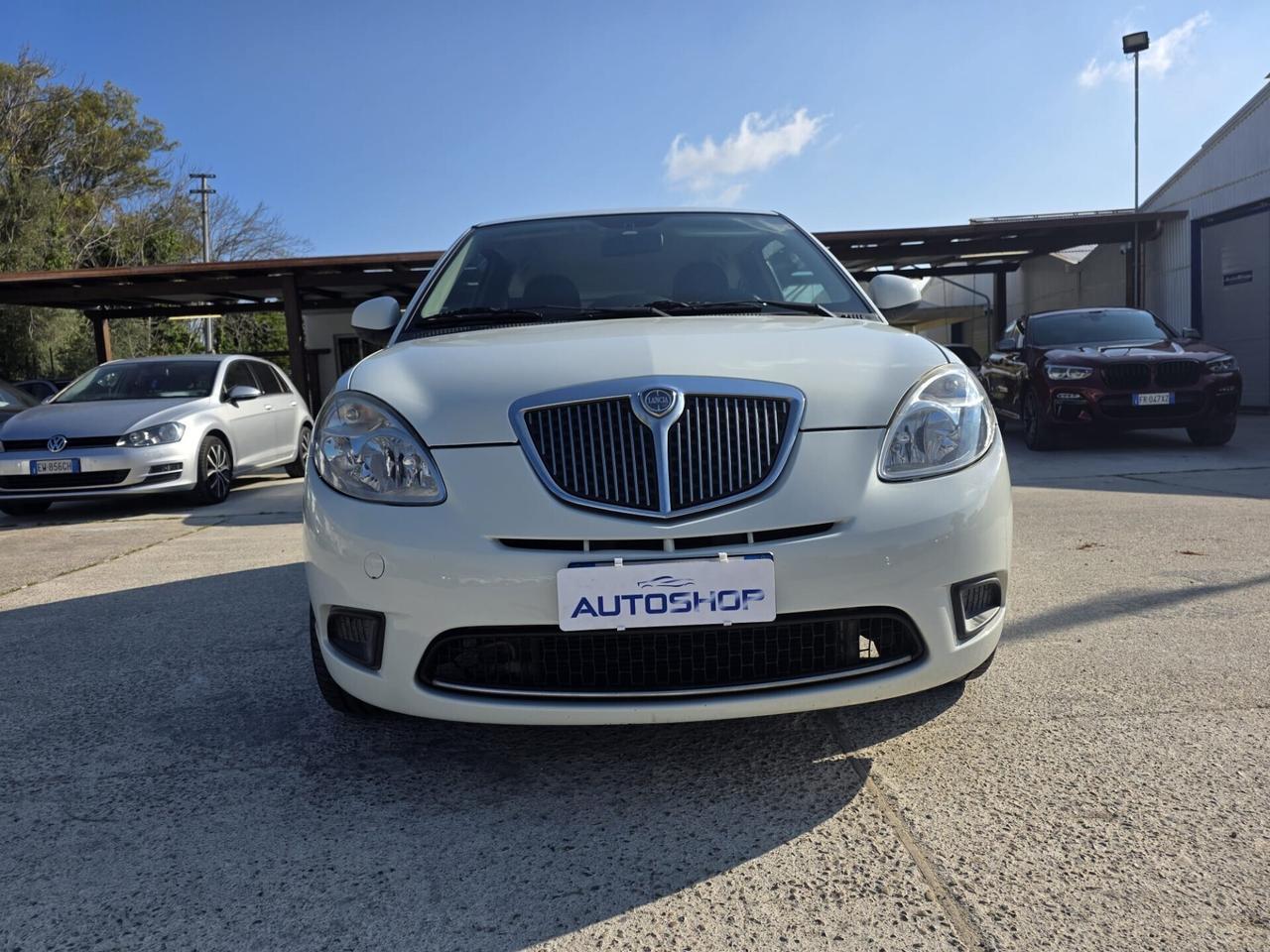 Lancia Ypsilon 1.2 69 CV Elle