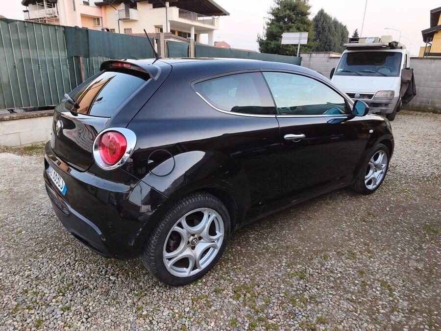 Alfa Romeo MiTo 1.4 T 120 CV GPL Distinctive Sport Pack