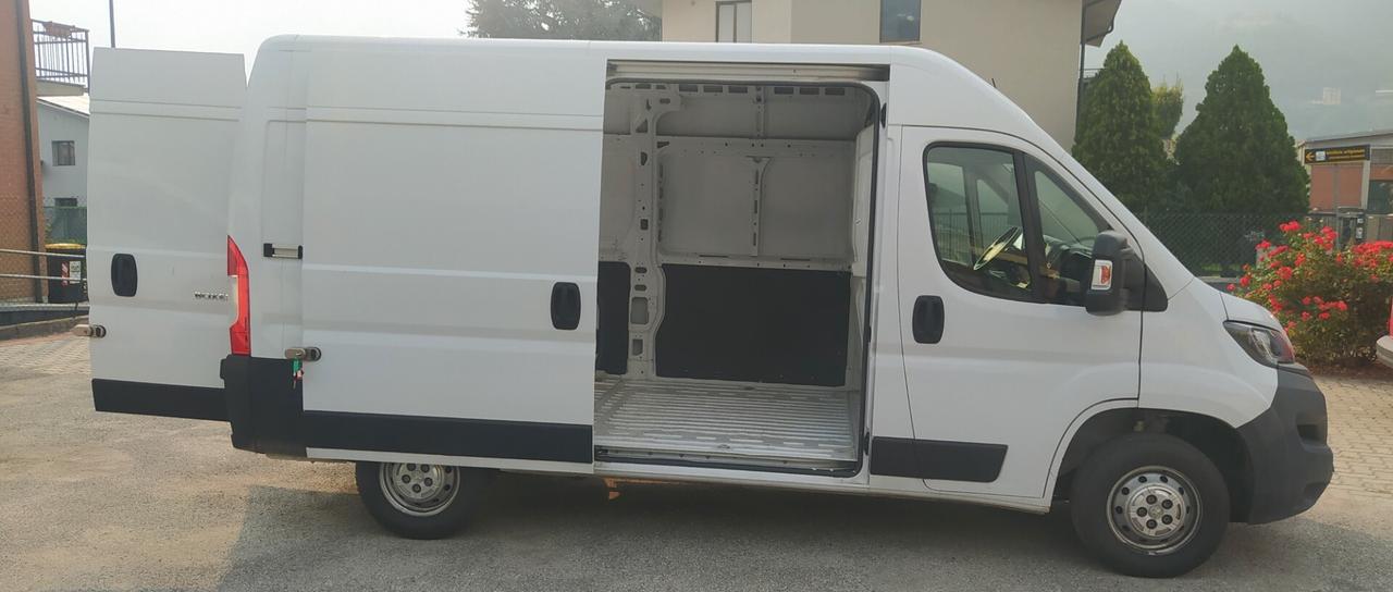 PEUGEOT BOXER 140 CV PASSO MEDIO TETTO ALTO