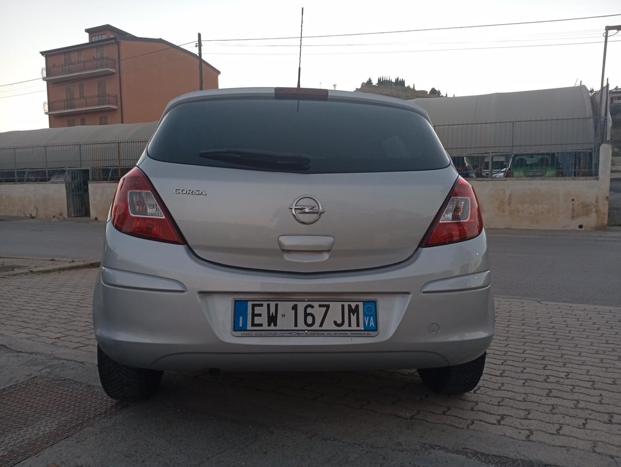 Opel Corsa 1.2 85CV 5 porte GPL-TECH Ecotec