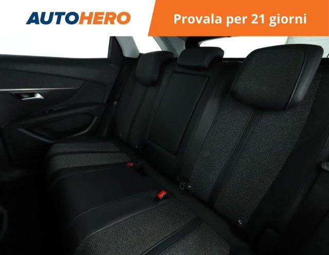 PEUGEOT 3008 BlueHDi 130 S&S Allure