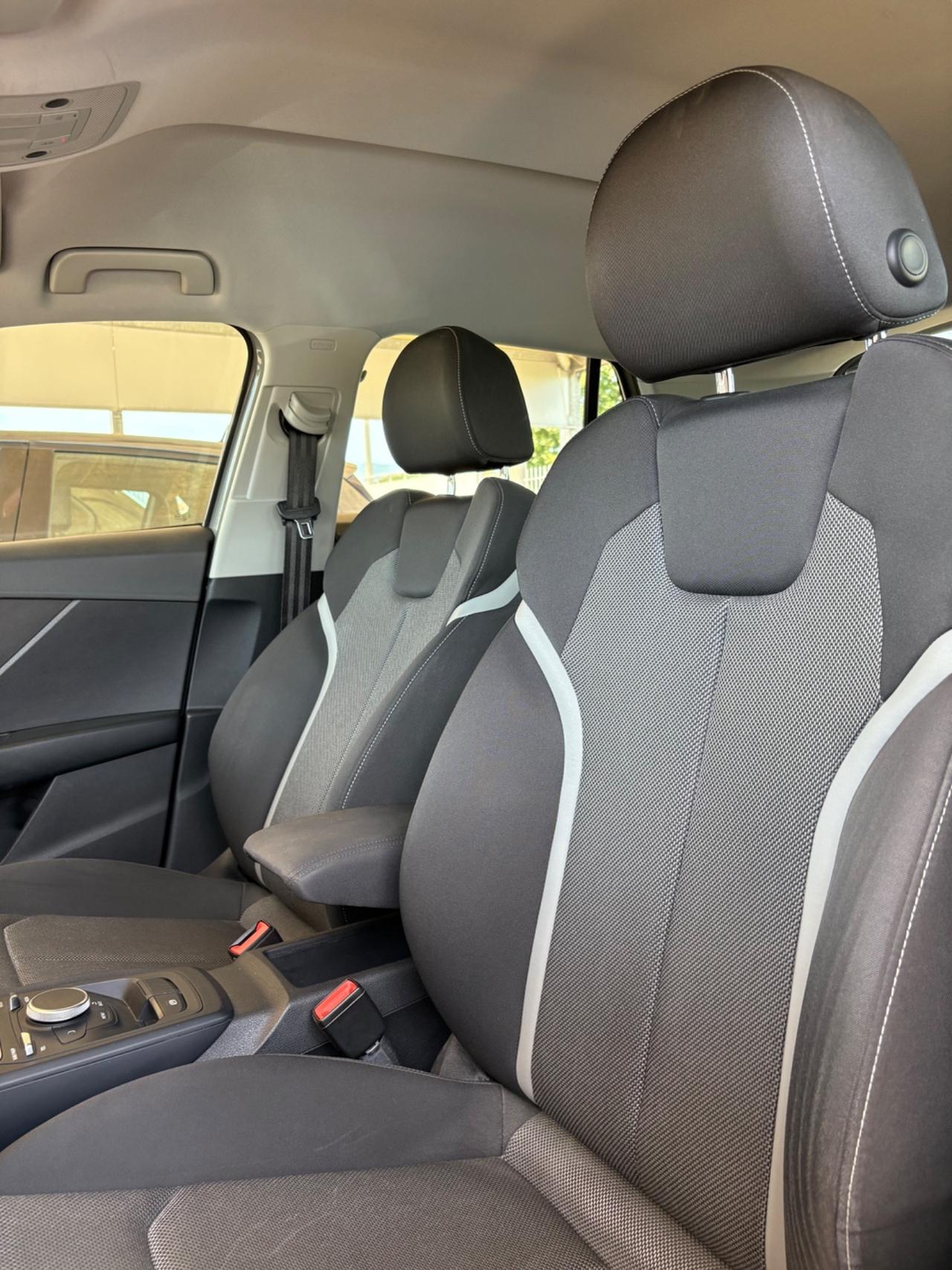 Audi Q2 30 TDI S tronic Admired