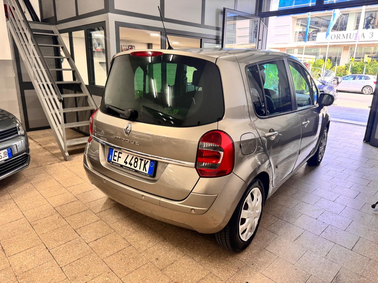 Renault Modus 1.2 75 Cv Live 57.000 KM - 2011