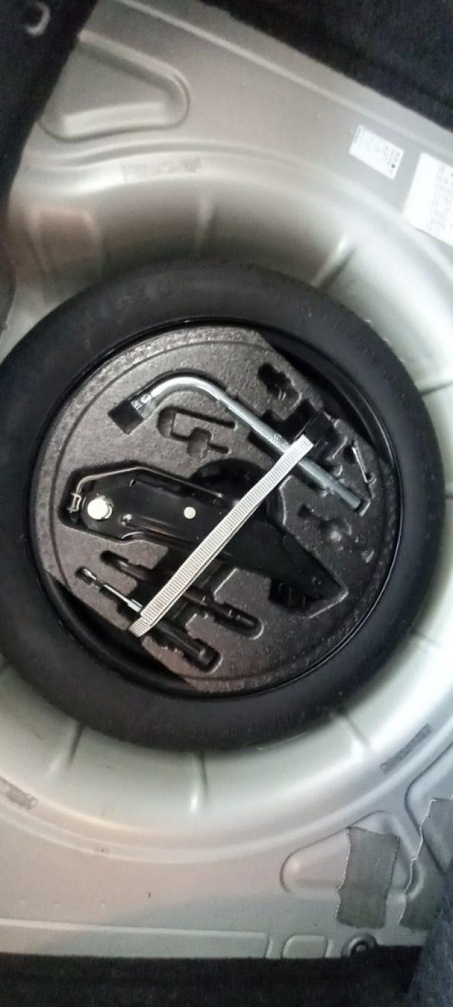 VOLKSWAGEN Golf 1.6 TDI DPF 5p.