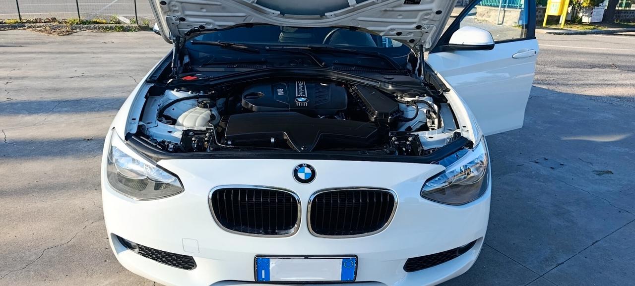 Bmw 116d 5p. Sport