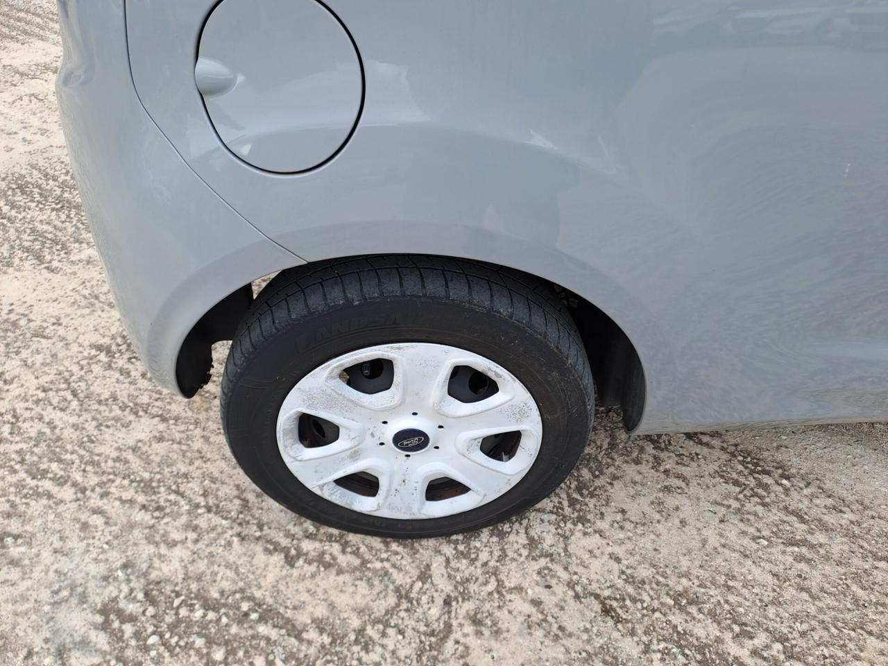 Ford Ka Ka+ 1.2 8V 69CV Titanium