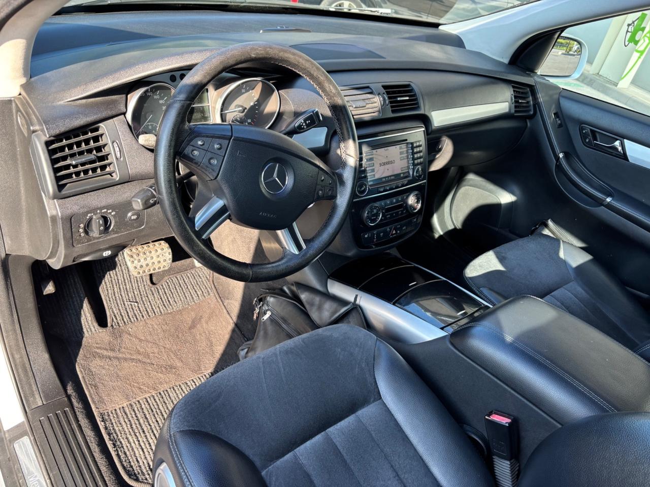 Mercedes-benz R 320 CDI cat 4Matic