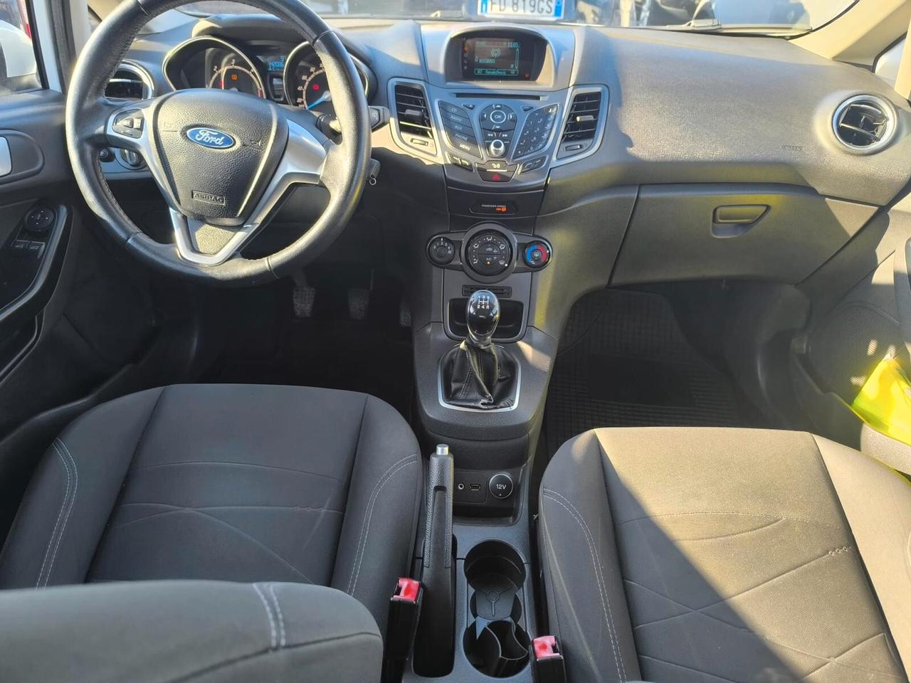 Ford Fiesta 1.5 TDCi 75CV 5 porte Black & White Edition